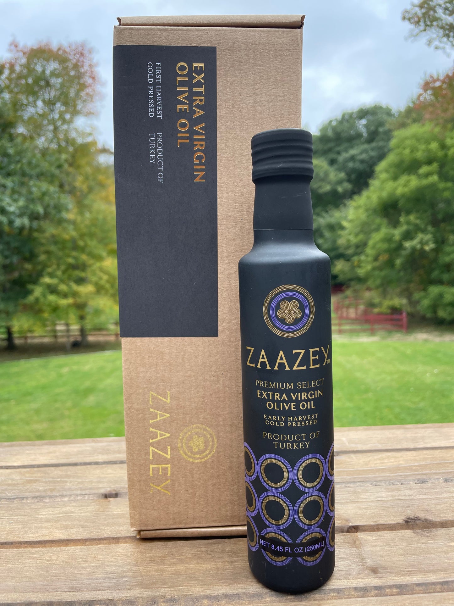 ZAAZEY® EVOO PREMIUM SELECT, MONOVARIETAL 8.45 FL.OZ (250ML)
